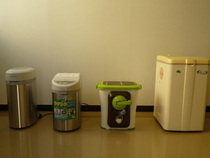 写真：生ごみ処理機