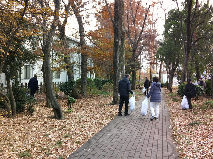 写真：ゴミ拾い状況