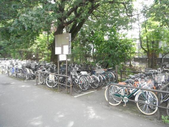 写真：玉川上水駅第四自転車駐車場