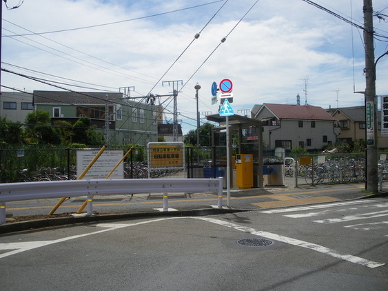 写真：西国立駅第一有料自転車駐車場