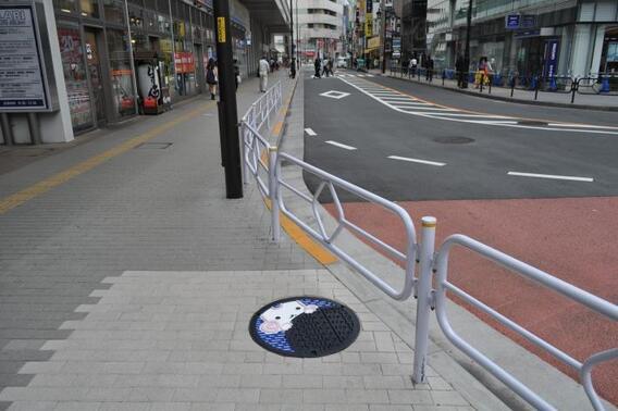 写真：JR立川駅北口（立川タクロス前）