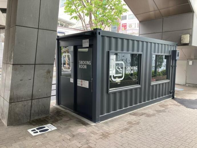 写真：立川市立川駅南口公衆喫煙所