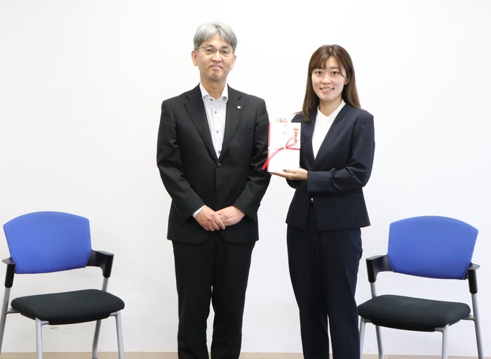 立飛ホールディングス広報部長様と岡田選手