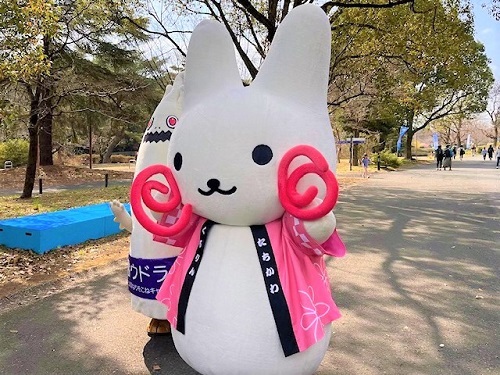 写真：走るウドラとくるりん