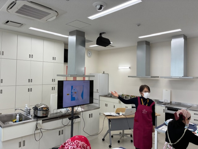 写真：講師による講話