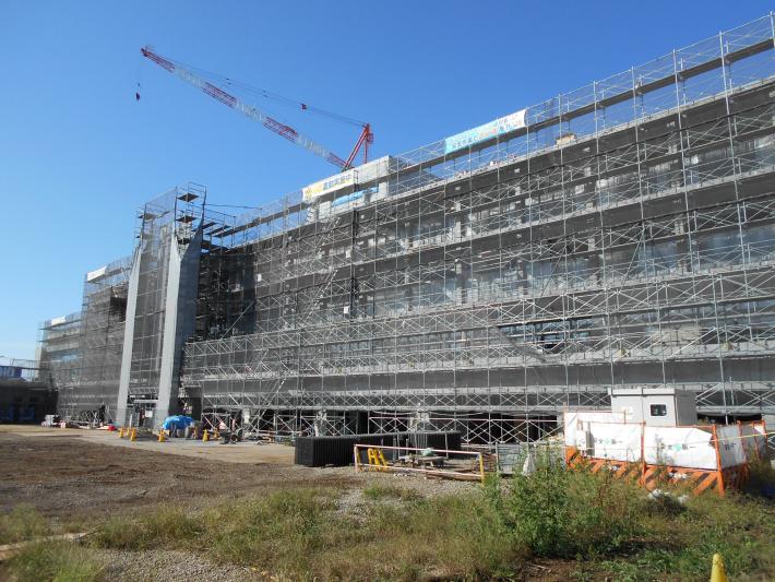 写真：外装工事の様子