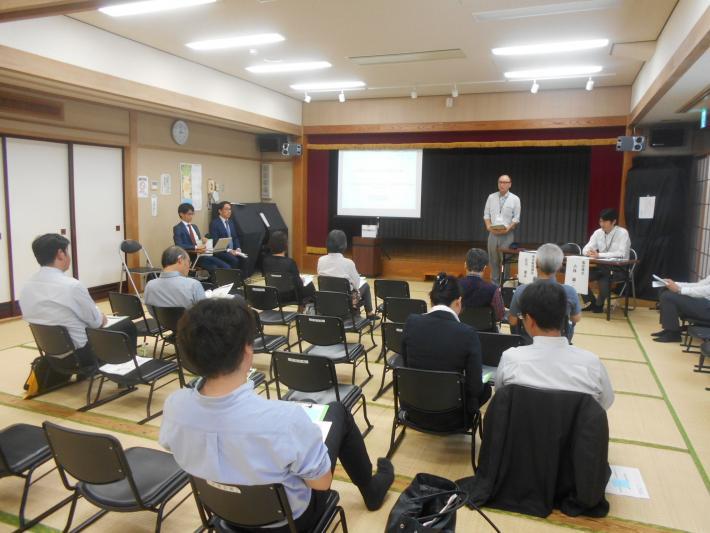 写真：建築計画説明会