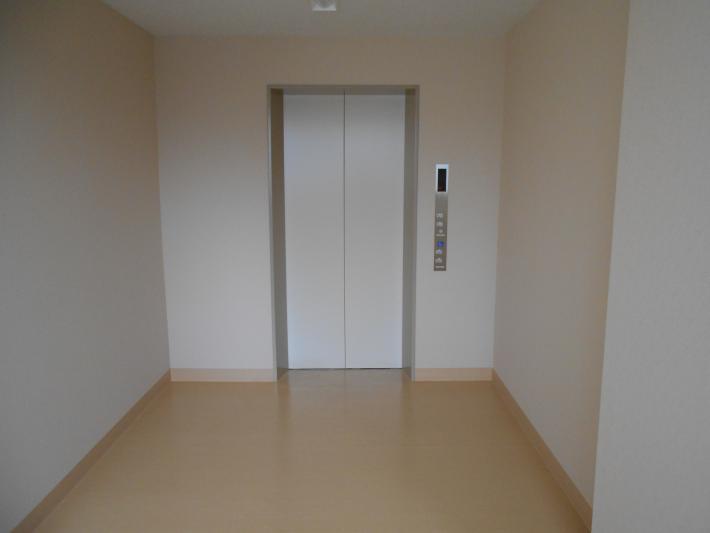 写真：エレベーター