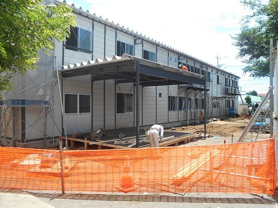 写真：配膳室前の工事の様子