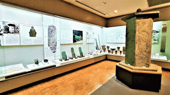 写真：歴史民俗資料館　内観