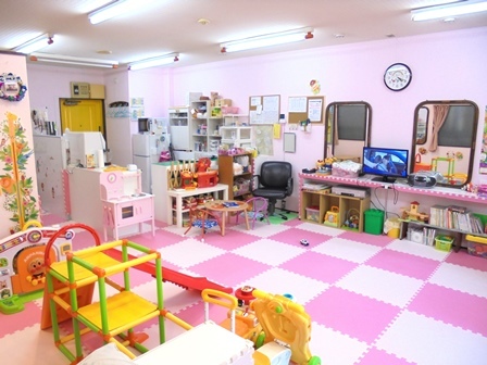 写真：タンポポ保育室　室内2