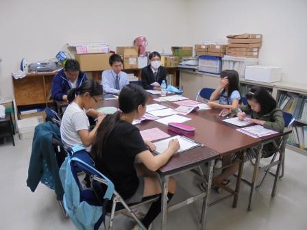 写真：提案の発表の様子