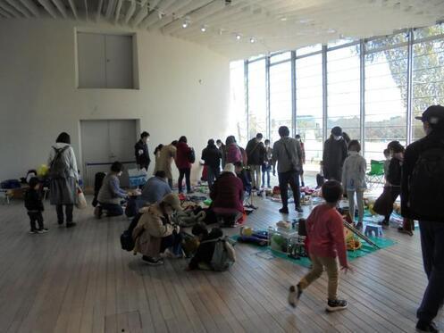 写真：多くの来場者