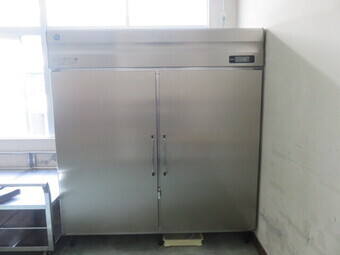 写真：第十小学校保冷庫