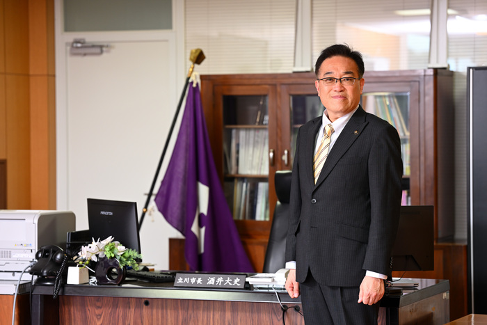 写真：酒井市長