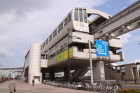 写真：多摩モノレール高松駅