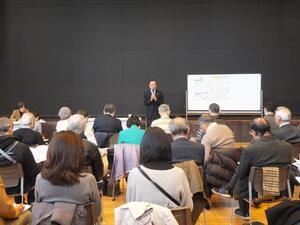 写真：地域別開催の様子1