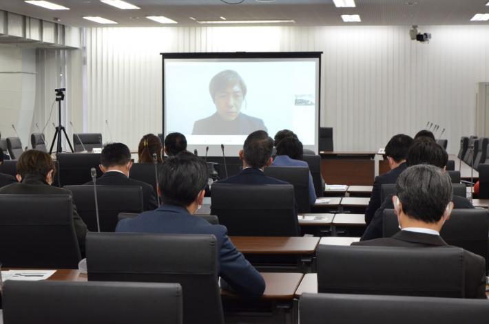 写真：令和4年度第2回議員研修会