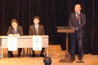 写真：あいさつの様子2