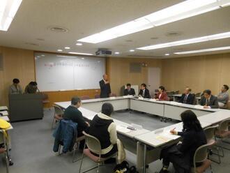 写真：意見交換会の様子1