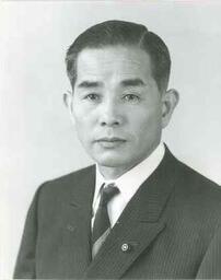 写真：第19代議長　高橋　博