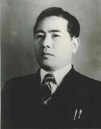 写真：第6代議長　萬田　勇助