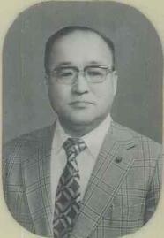 写真：34代副議長　中村　勇司