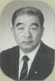 写真：36代副議長　加藤　幹夫