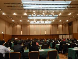 写真：全国市議会議長会基地協議会