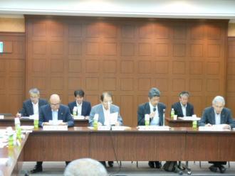 写真：建設運輸委員会