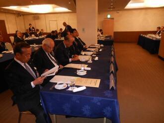 写真：全国市議会議長会基地協議会の様子