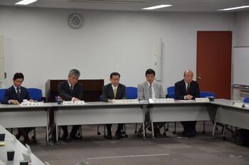 写真：意見交換会の様子