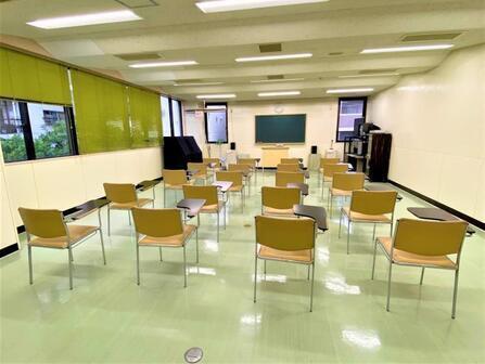 錦学習館視聴覚室