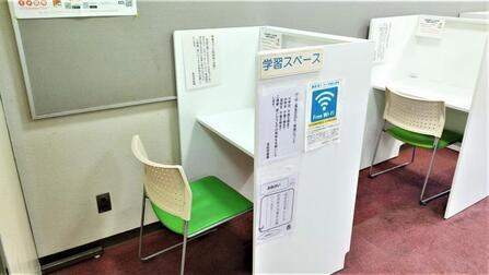 写真：高松学習館学習スペース