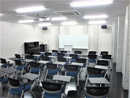 写真：柴崎学習館第1視聴覚室