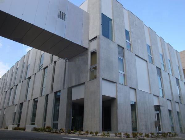 写真：柴崎学習館外観