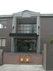 写真：さかえ会館外観