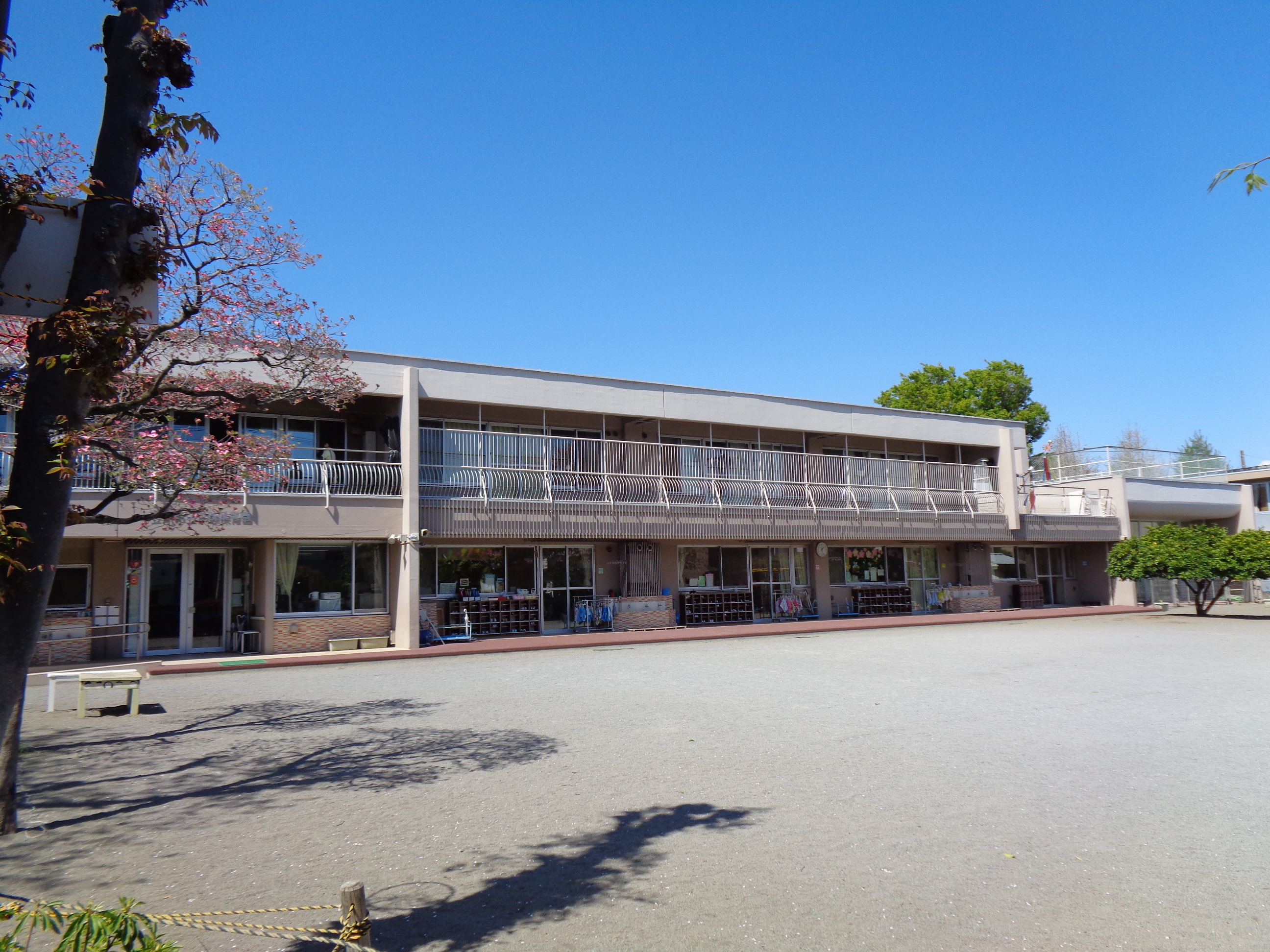 写真：中砂保育園外観