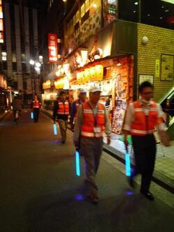 写真：市民指導員によるパトロール