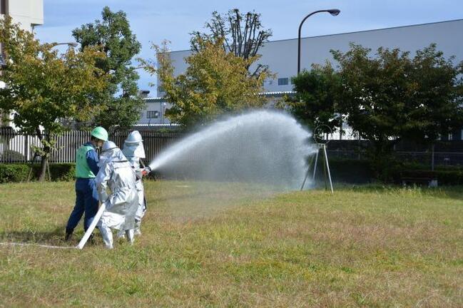 写真：放水訓練の様子