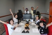 収録した子どもたちで記念撮影3