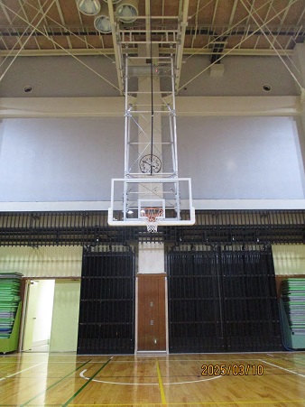 改修後のバスケットゴール