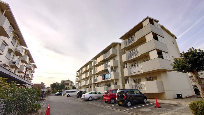 一番町住宅外観