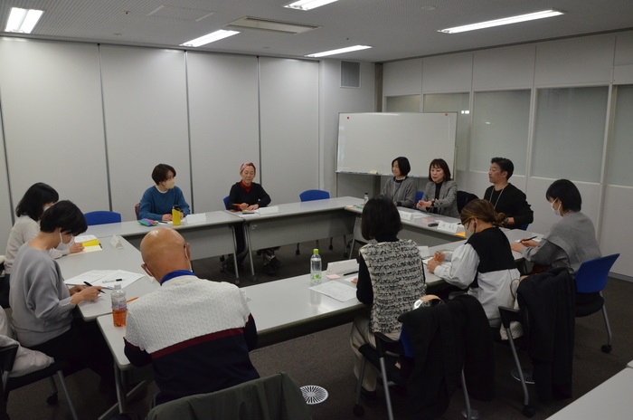 意見交換会の様子（文教委員会1）