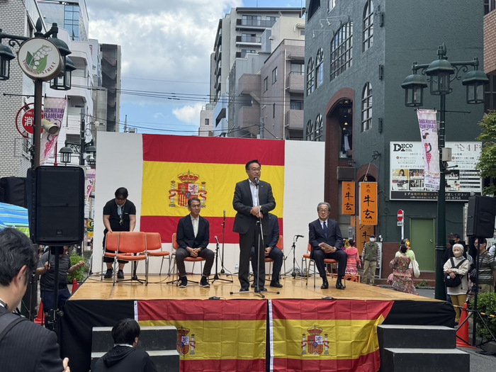 写真：立川フラメンコの様子（令和7年4月29日）