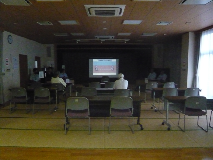 写真：説明会の様子2
