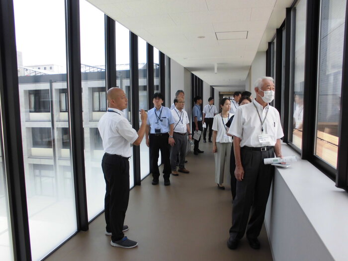 8月7日（木曜日）教育委員会視察風景（1）