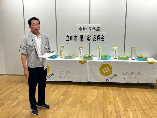 審査員長の講評