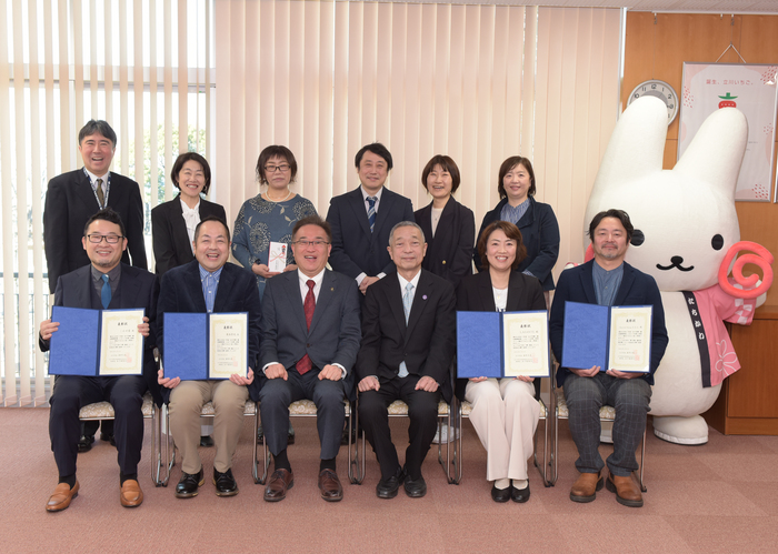 写真：令和7年度輝く個店表彰式