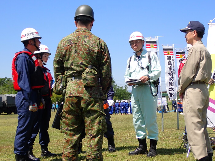 写真：災害指揮本部訓練